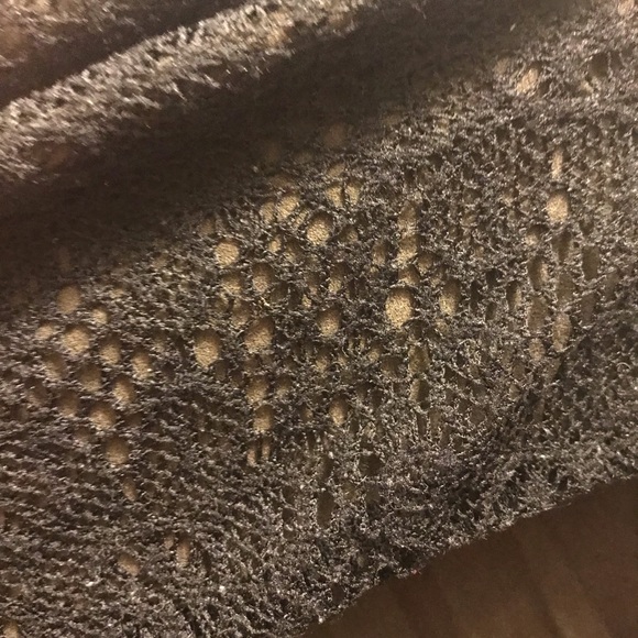 Top - Picture 5 of 6